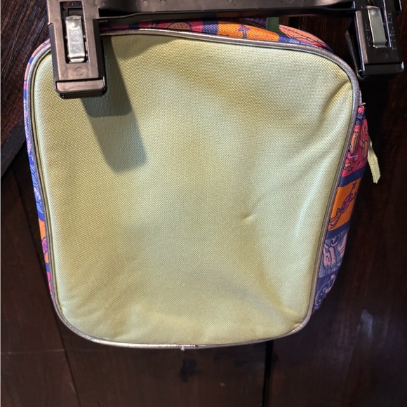 Star Wars Green and Blue Grogu Bags with Holographic Design - Picture 2 of 3